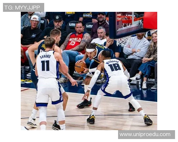 波尔津吉斩获三双，掘金战胜开拓者